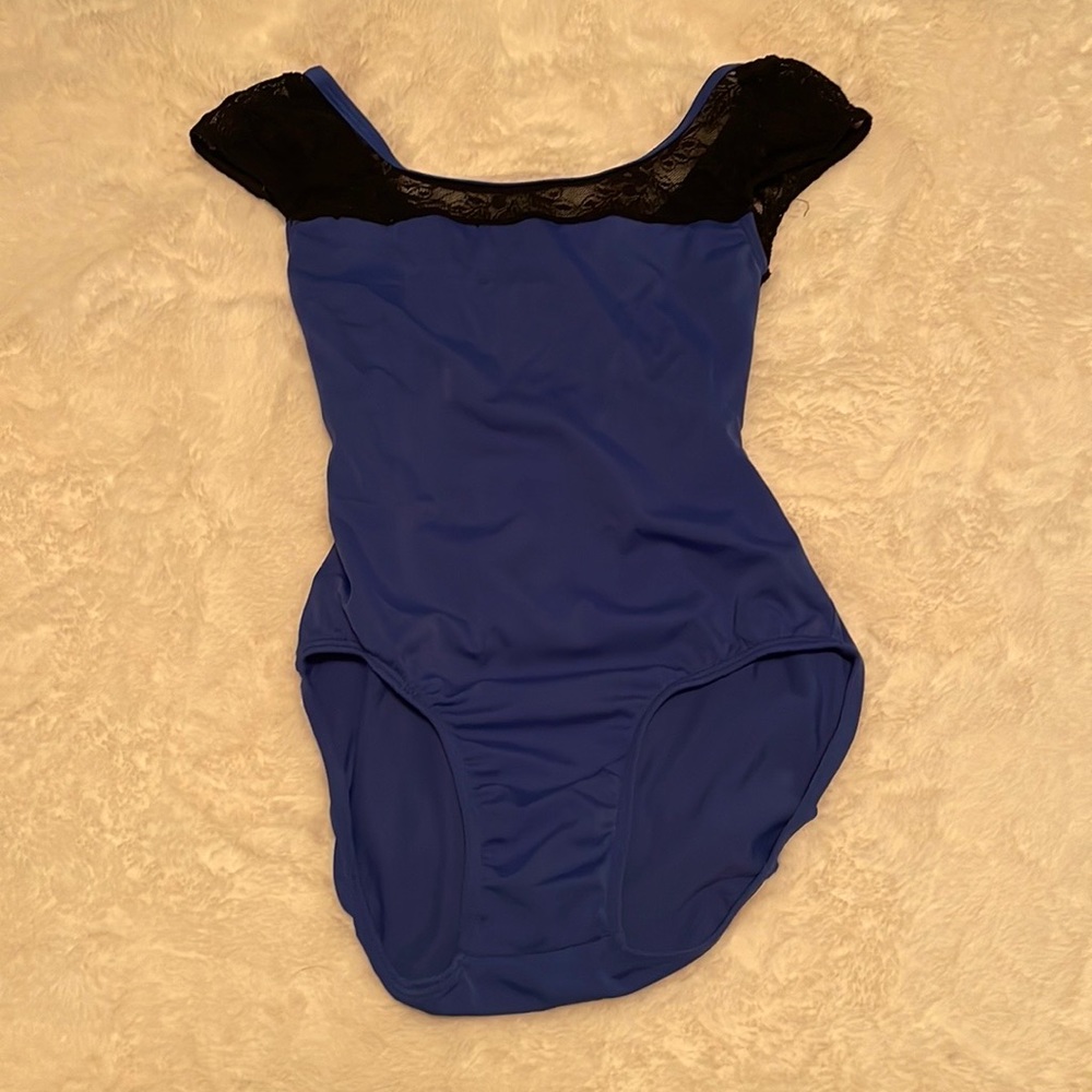 Class In Leotard- adult small